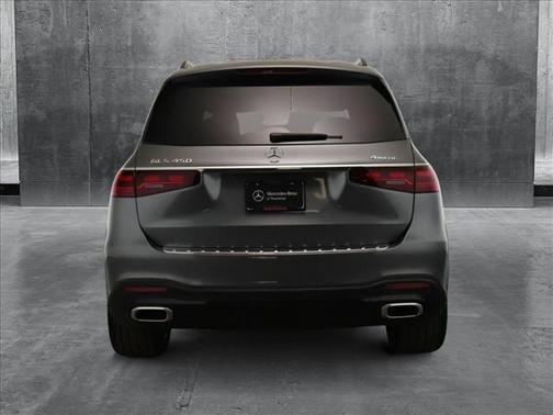2025 Mercedes-Benz GLS 450 4MATIC