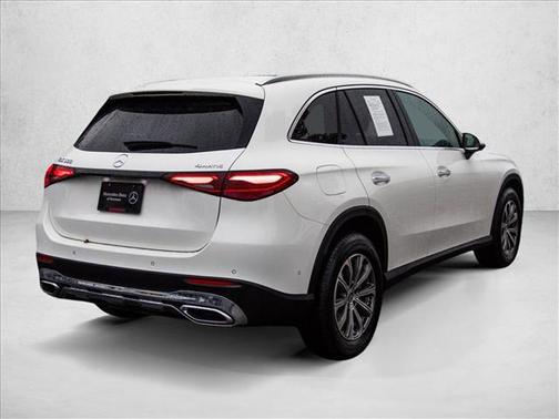 2025 Mercedes-Benz GLC 300 4MATIC