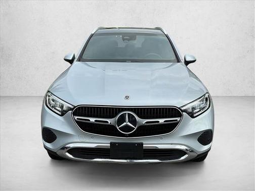 Cirrus Silver Metallic 2023 Mercedes-Benz GLC 300 4MATIC