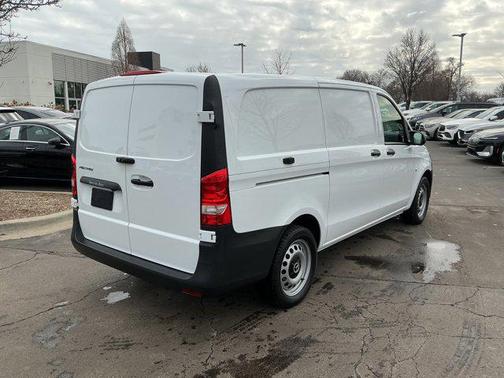 2023 Mercedes-Benz Metris Base