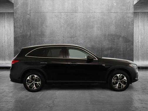 2025 Mercedes-Benz GLC 350e Base
