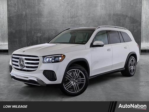 2025 Mercedes-Benz GLS 450 4MATIC