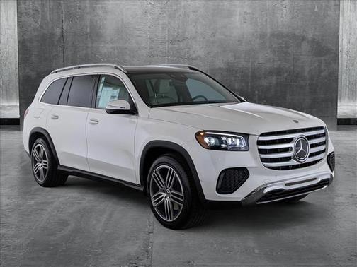 2025 Mercedes-Benz GLS 450 4MATIC