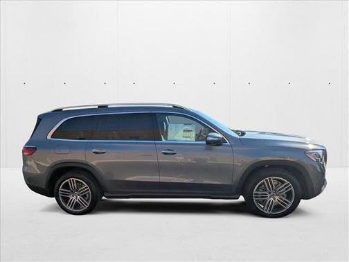 2026 Mercedes-Benz GLS 450 4MATIC