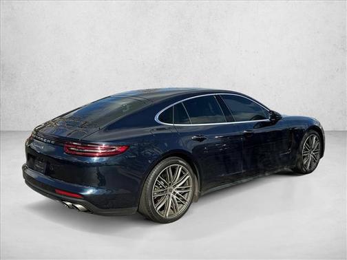 2018 Porsche Panamera 4S