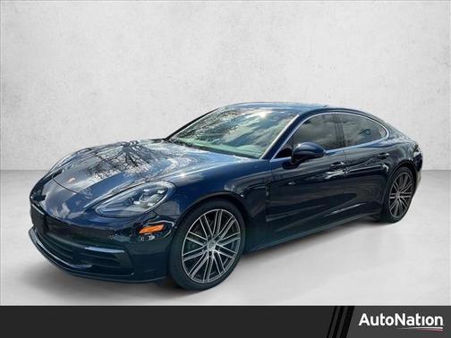 Night Blue Metallic 2018 Porsche Panamera 4S