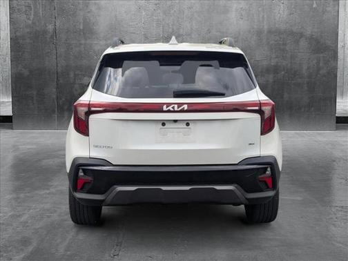 2024 Kia Seltos X-Line