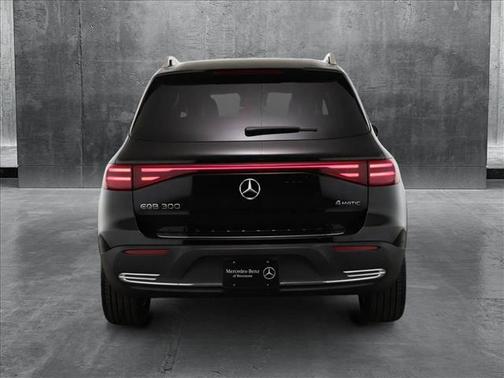 2024 Mercedes-Benz EQB 300 4MATIC