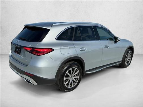 Cirrus Silver Metallic 2026 Mercedes-Benz GLC 300 4MATIC