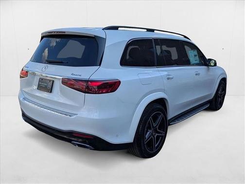2026 Mercedes-Benz GLS 450 4MATIC