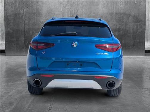 2018 Alfa Romeo Stelvio Ti Sport
