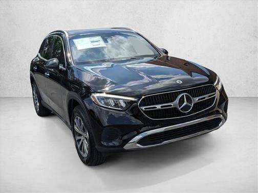 2025 Mercedes-Benz GLC 300 4MATIC