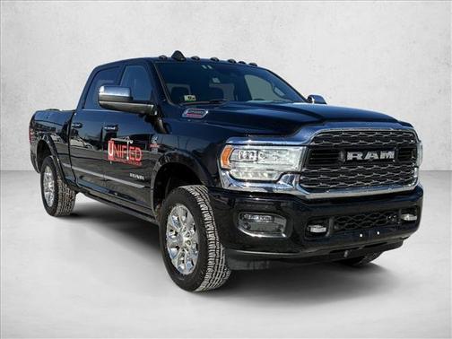 2019 RAM 2500 Limited Crew Cab 4x4 6'4' Box