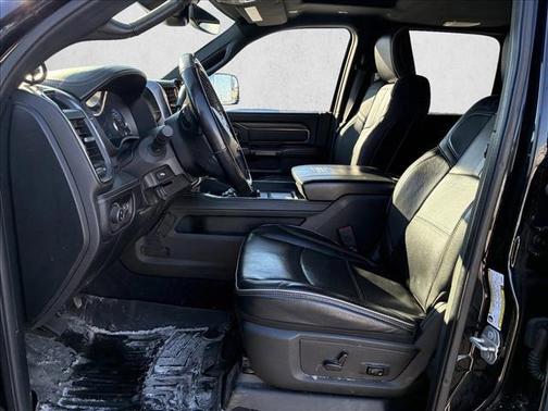 2019 RAM 2500 Limited Crew Cab 4x4 6'4' Box