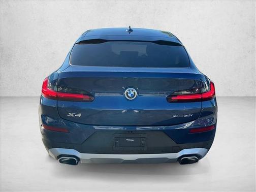2022 BMW X4 xDrive30i