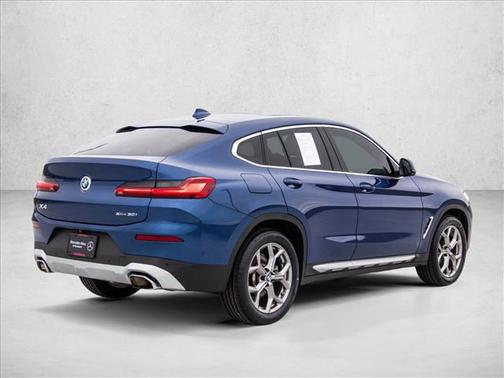 2022 BMW X4 xDrive30i