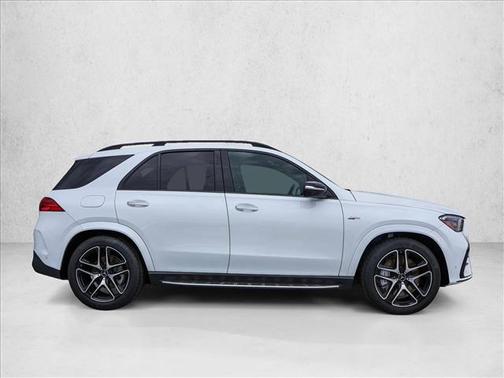 MANUFAKTUR Moonlight White Metallic 2025 Mercedes-Benz AMG GLE 53 4MATIC+