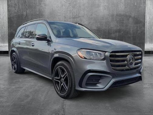 2025 Mercedes-Benz GLS 450 4MATIC
