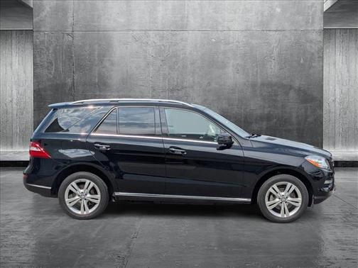 2015 Mercedes-Benz M-Class 4MATIC