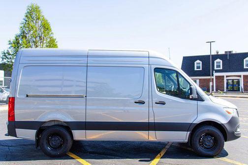 Hightech Silver 2026 Mercedes-Benz Sprinter 2500 Standard Roof