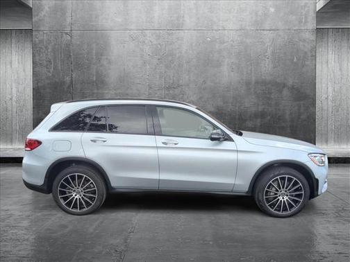 2022 Mercedes-Benz GLC 300 4MATIC