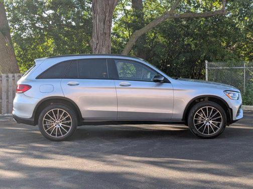 2022 Mercedes-Benz GLC 300 4MATIC