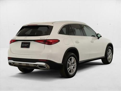 2025 Mercedes-Benz GLC 300 4MATIC