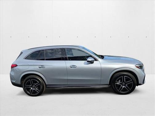 2025 Mercedes-Benz GLC 350e Base