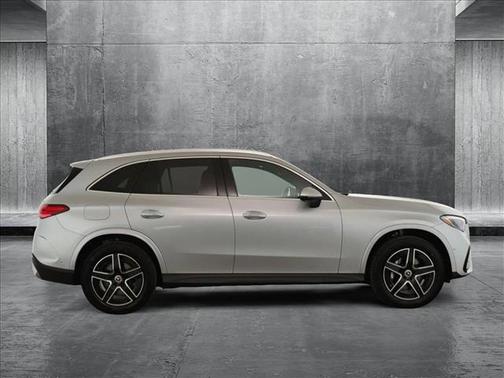 2025 Mercedes-Benz GLC 350e Base
