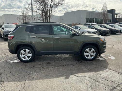 Olive Green Pearlcoat 2018 Jeep Compass Latitude