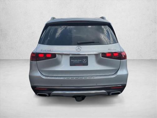 2025 Mercedes-Benz GLS 450 4MATIC