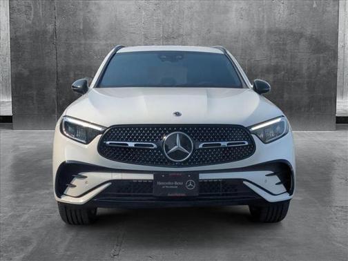 2025 Mercedes-Benz GLC 300 4MATIC