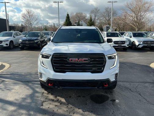 Summit White 2024 GMC Acadia AWD AT4
