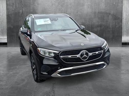 2025 Mercedes-Benz GLC 350e Base