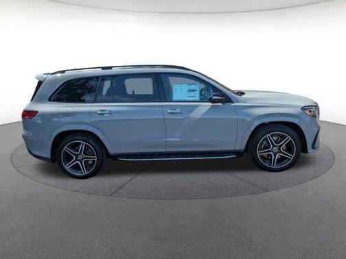 2026 Mercedes-Benz GLS 450 4MATIC