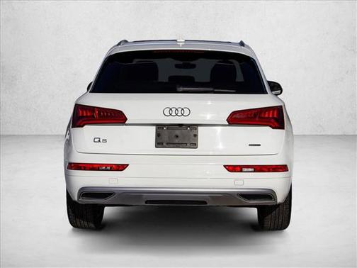2019 Audi Q5 45 Premium