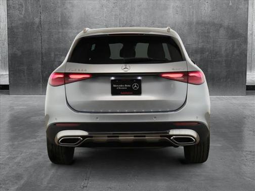 2025 Mercedes-Benz GLC 300 4MATIC