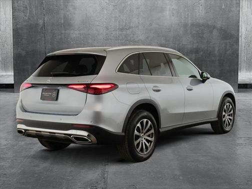 2025 Mercedes-Benz GLC 300 4MATIC