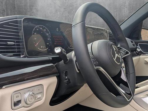 2025 Mercedes-Benz GLE 450e 4MATIC