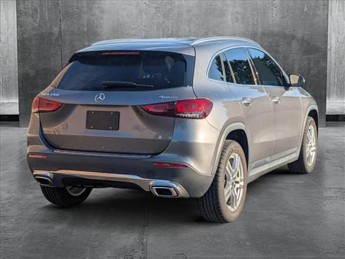 2021 Mercedes-Benz GLA 250 Base 4MATIC
