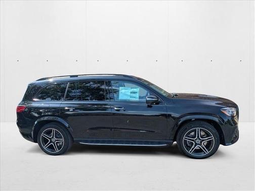2026 Mercedes-Benz GLS 450 4MATIC