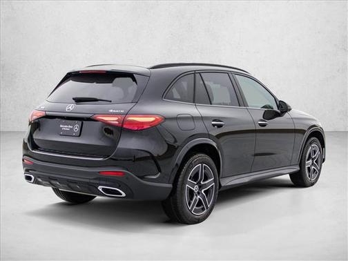 2026 Mercedes-Benz GLC 300 4MATIC