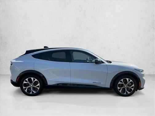 Space White Metallic 2021 Ford Mustang Mach-E Premium