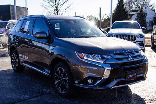 2018 Mitsubishi Outlander PHEV GT