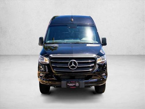 Jet Black [Black] 2022 Mercedes-Benz Sprinter 2500 Standard Roof