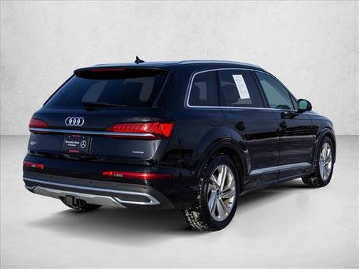 2021 Audi Q7 55 Prestige