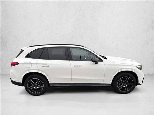 2025 Mercedes-Benz GLC 300 4MATIC