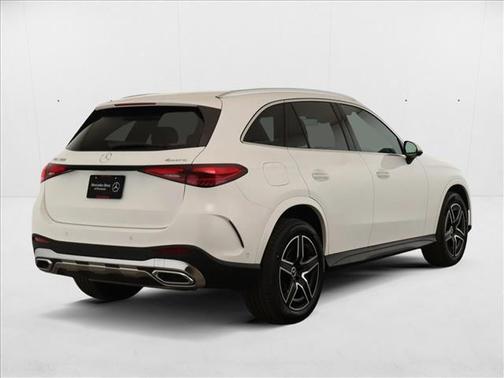 2025 Mercedes-Benz GLC 300 4MATIC