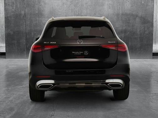 2025 Mercedes-Benz GLC 300 4MATIC