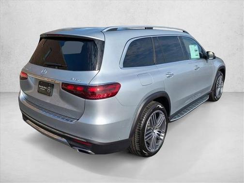 Cirrus Silver Metallic 2026 Mercedes-Benz GLS 450 4MATIC